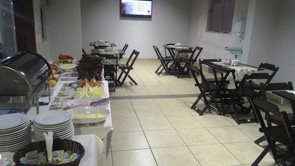 Hotel Pinheiros Chonim de Baixo Exterior photo