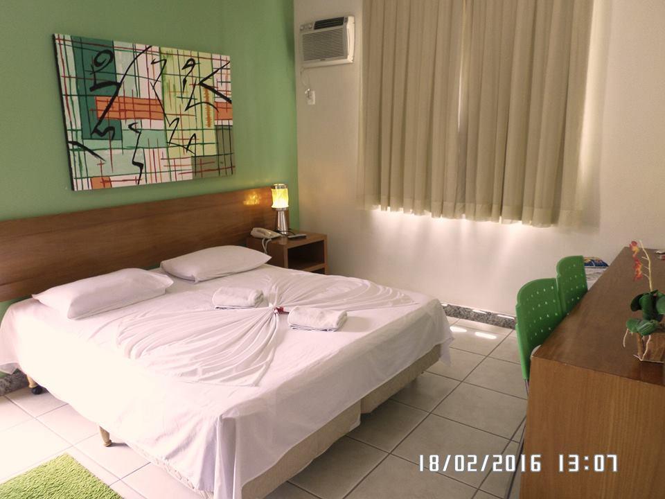 Hotel Pinheiros Chonim de Baixo Exterior photo