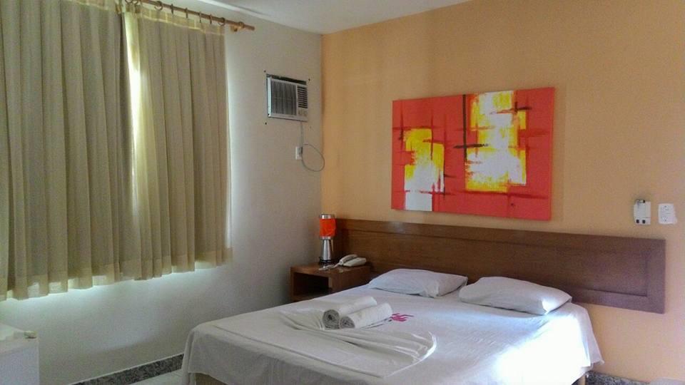 Hotel Pinheiros Chonim de Baixo Exterior photo