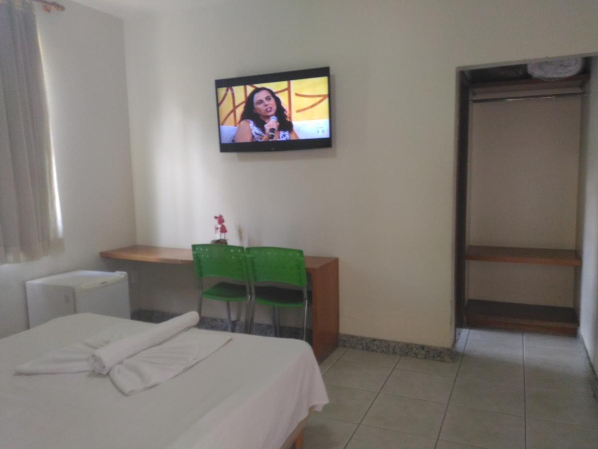 Hotel Pinheiros Chonim de Baixo Exterior photo